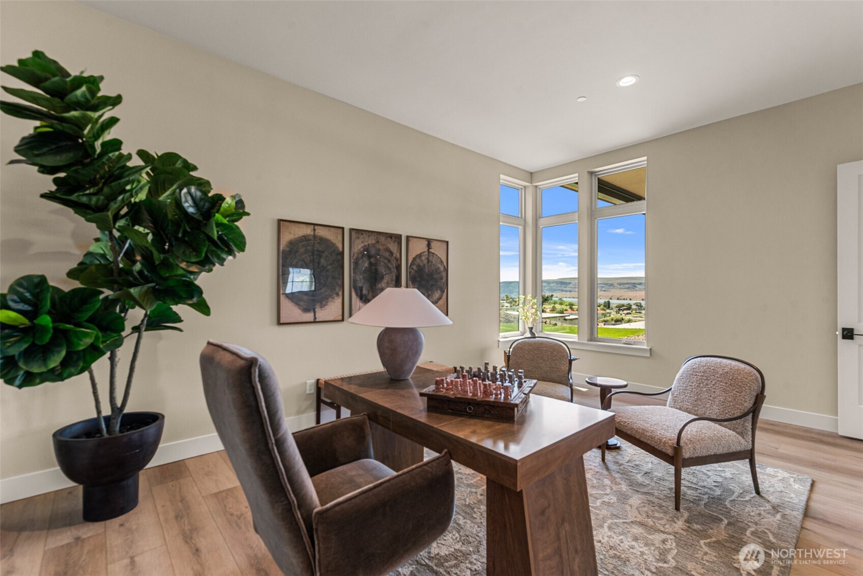 23413 NW Cliff View Drive