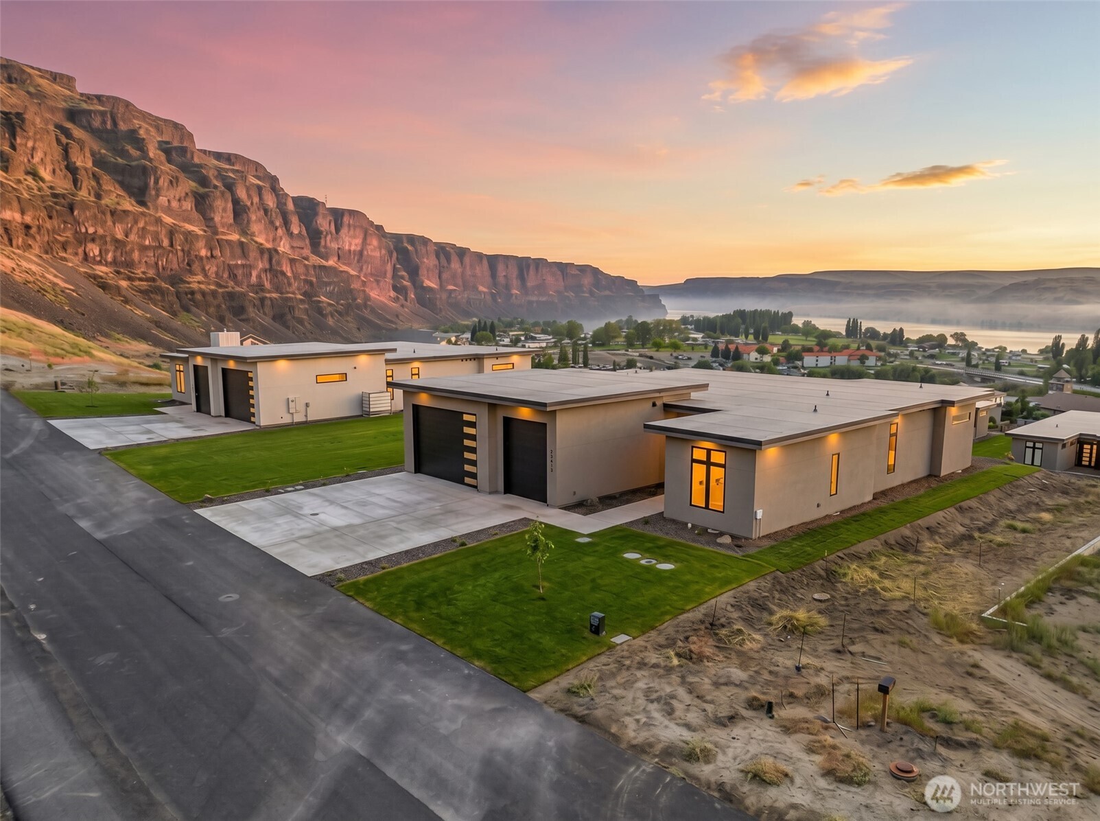 23413 NW Cliff View Drive