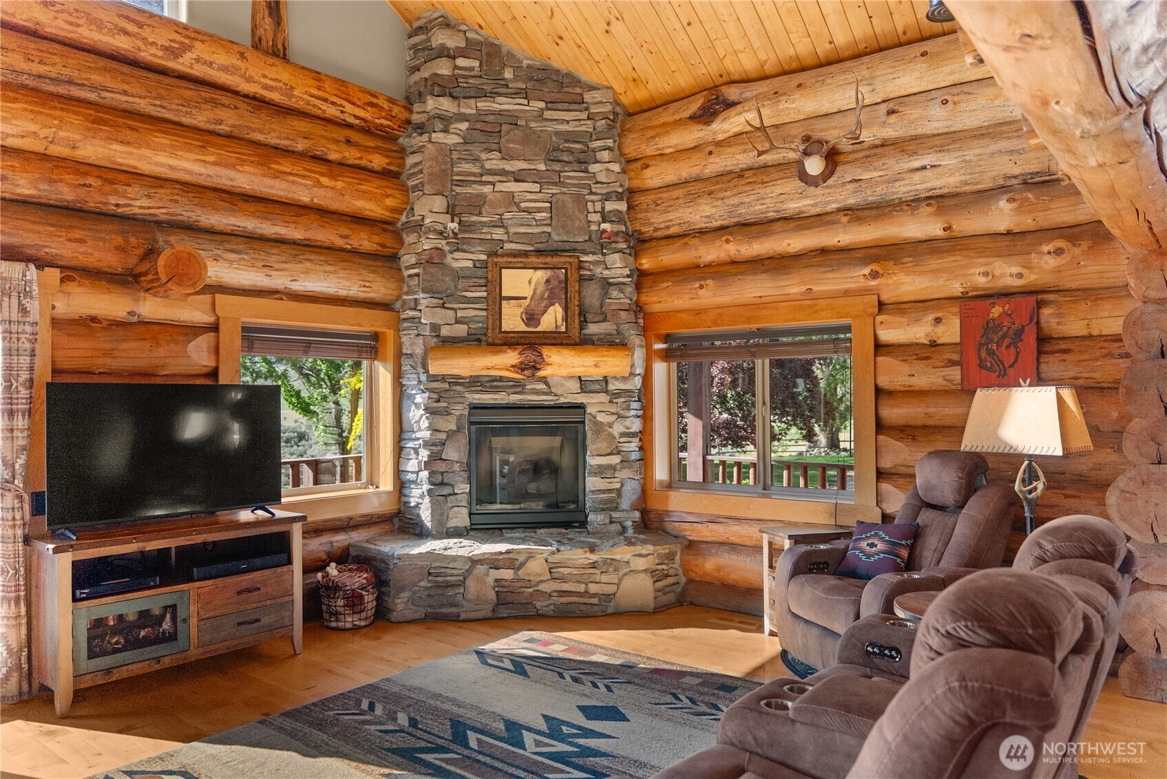 112 Pine Creek Road