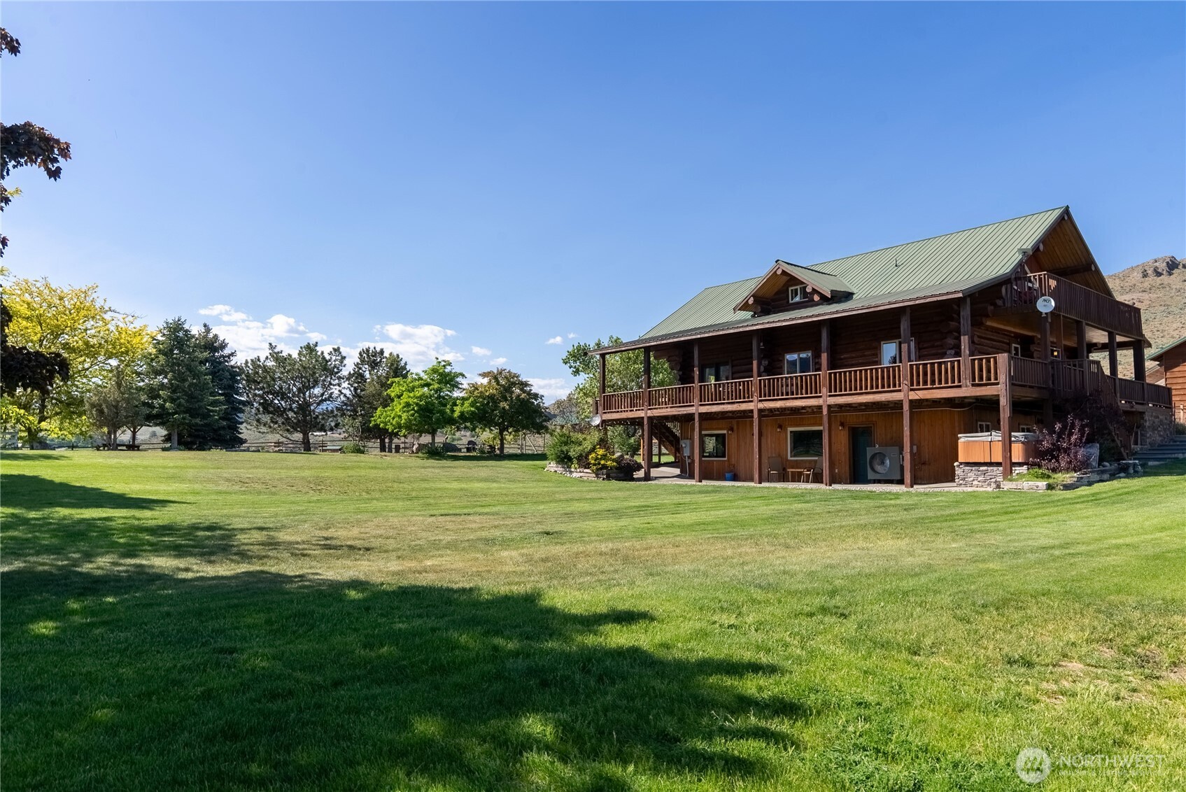 112 Pine Creek Road