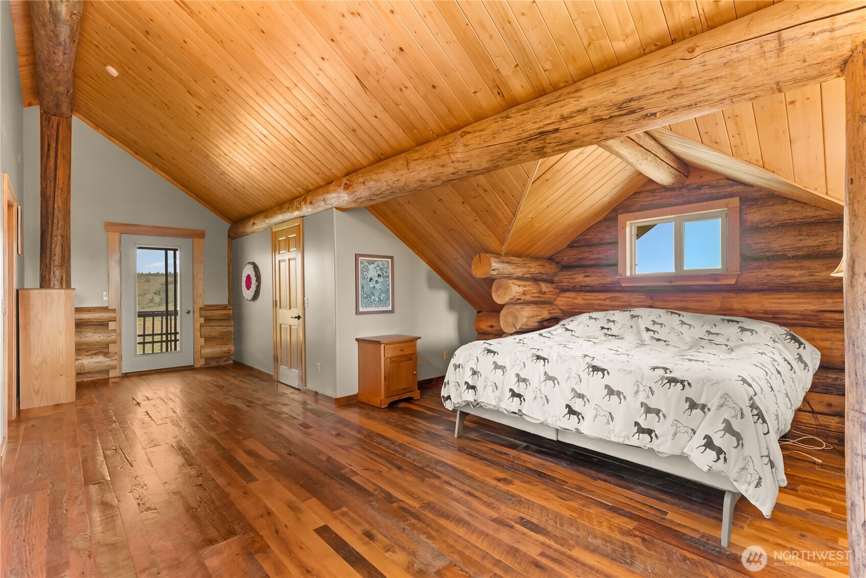 112 Pine Creek Road