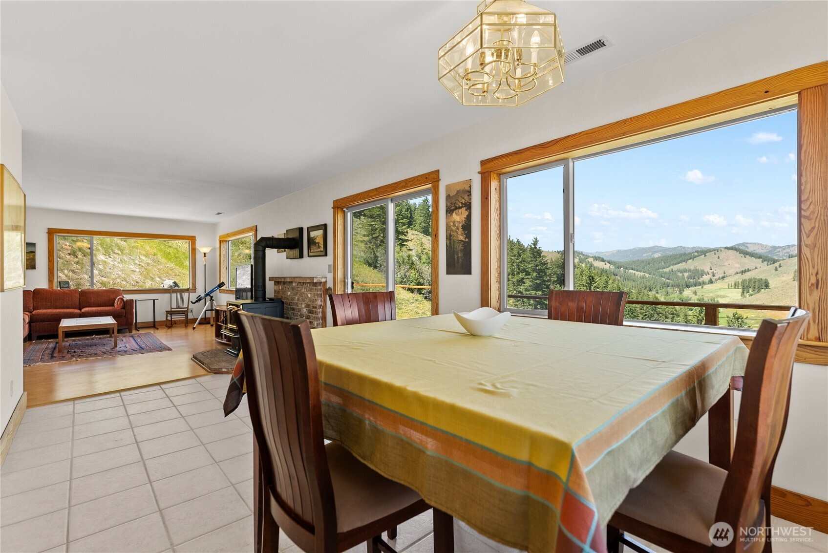 427 Rendezvous Road