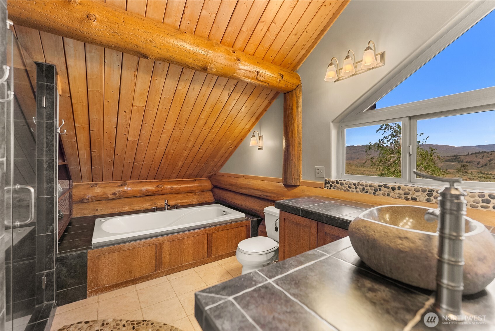 112 Pine Creek Road