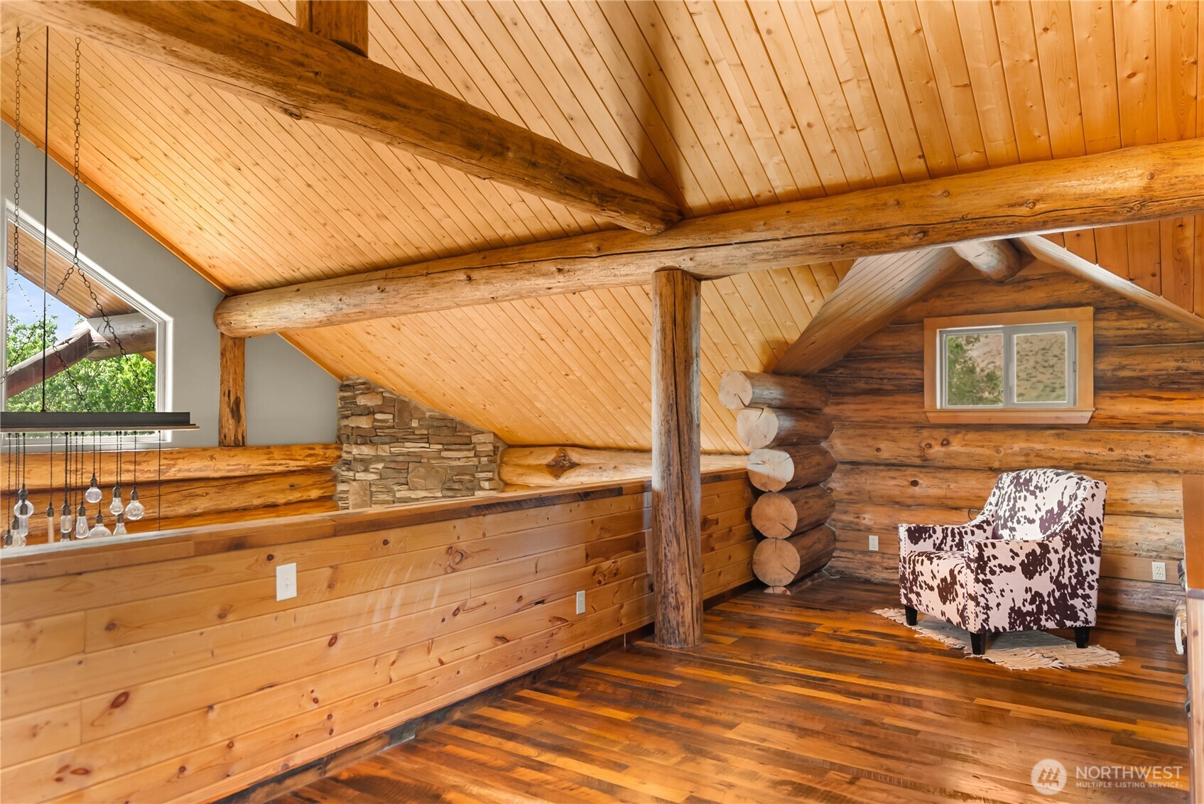 112 Pine Creek Road