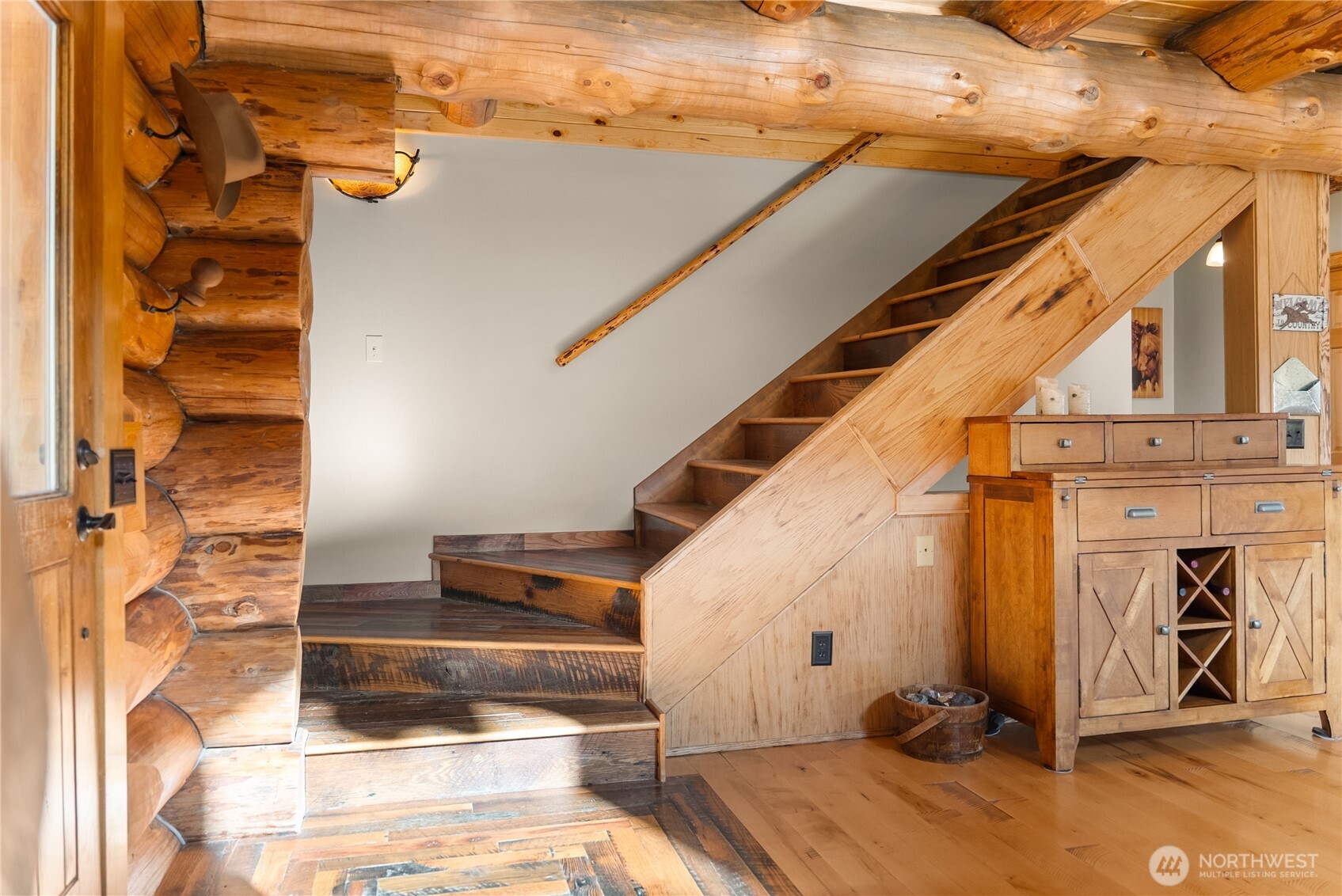 112 Pine Creek Road