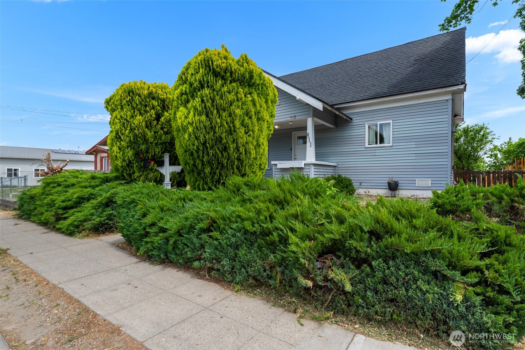 811 Cascade Street
