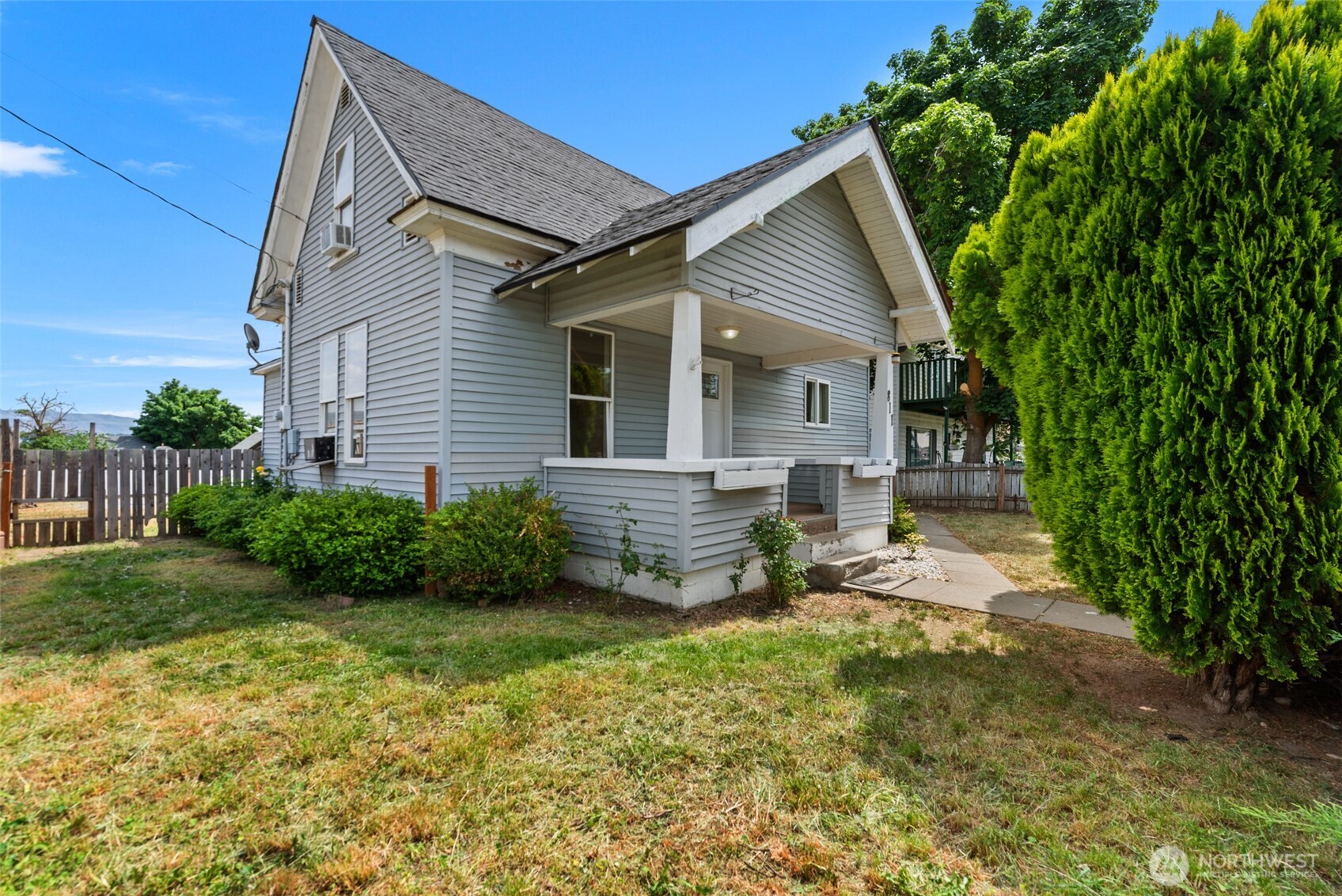 811 Cascade Street