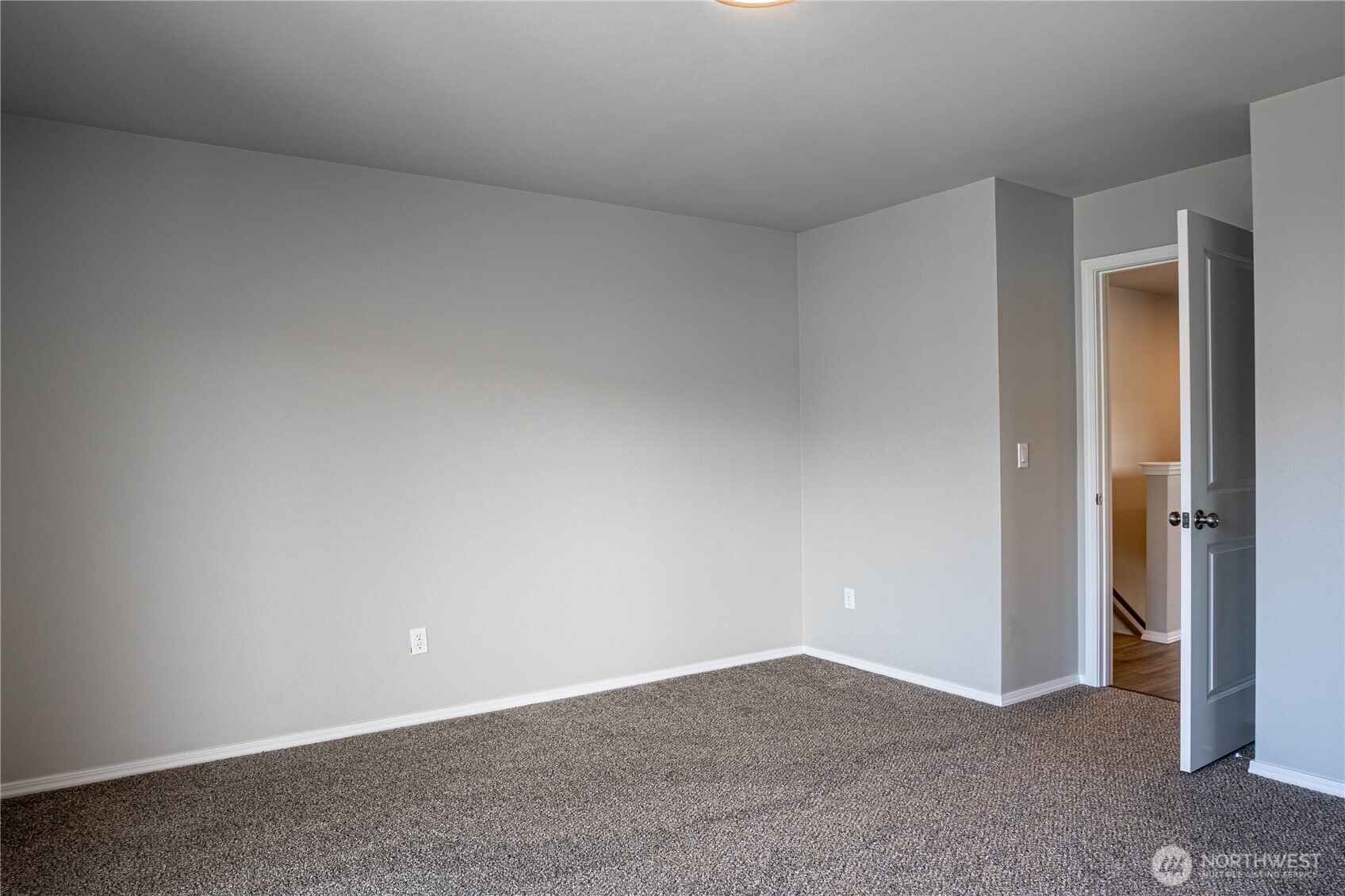 51 Phoebe Lane Unit: B4