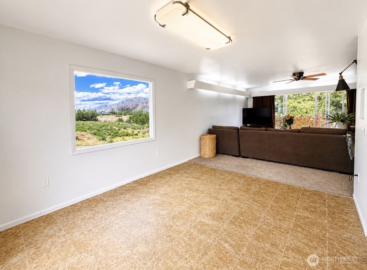 33601 Highway 97