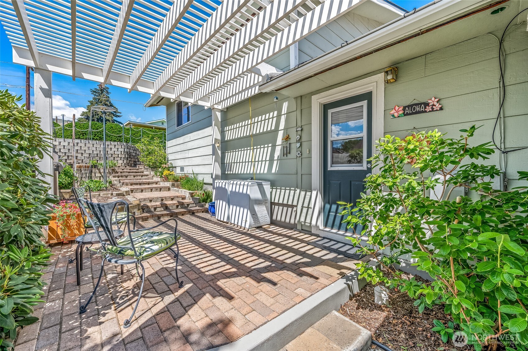2548 Entiat Way