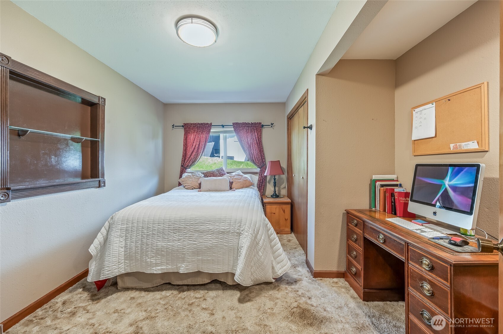 2548 Entiat Way