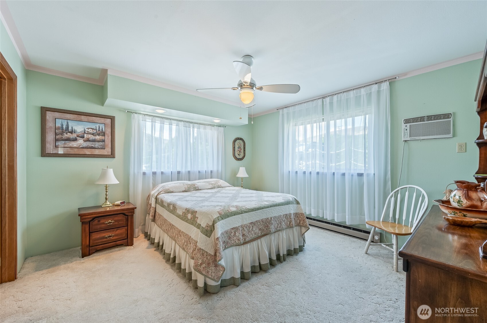 2548 Entiat Way
