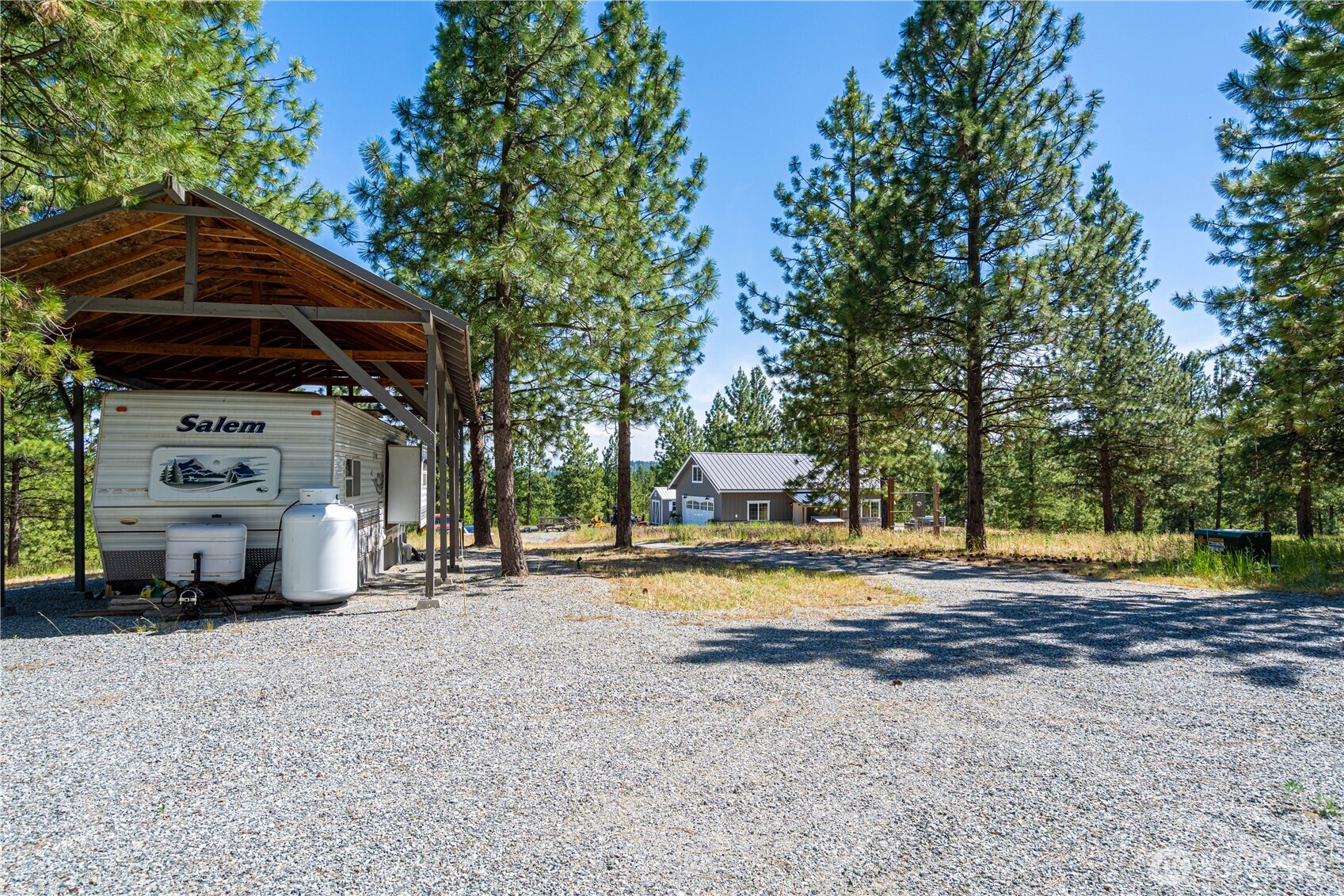 250 Open Ln