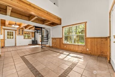 115 Lost River Road