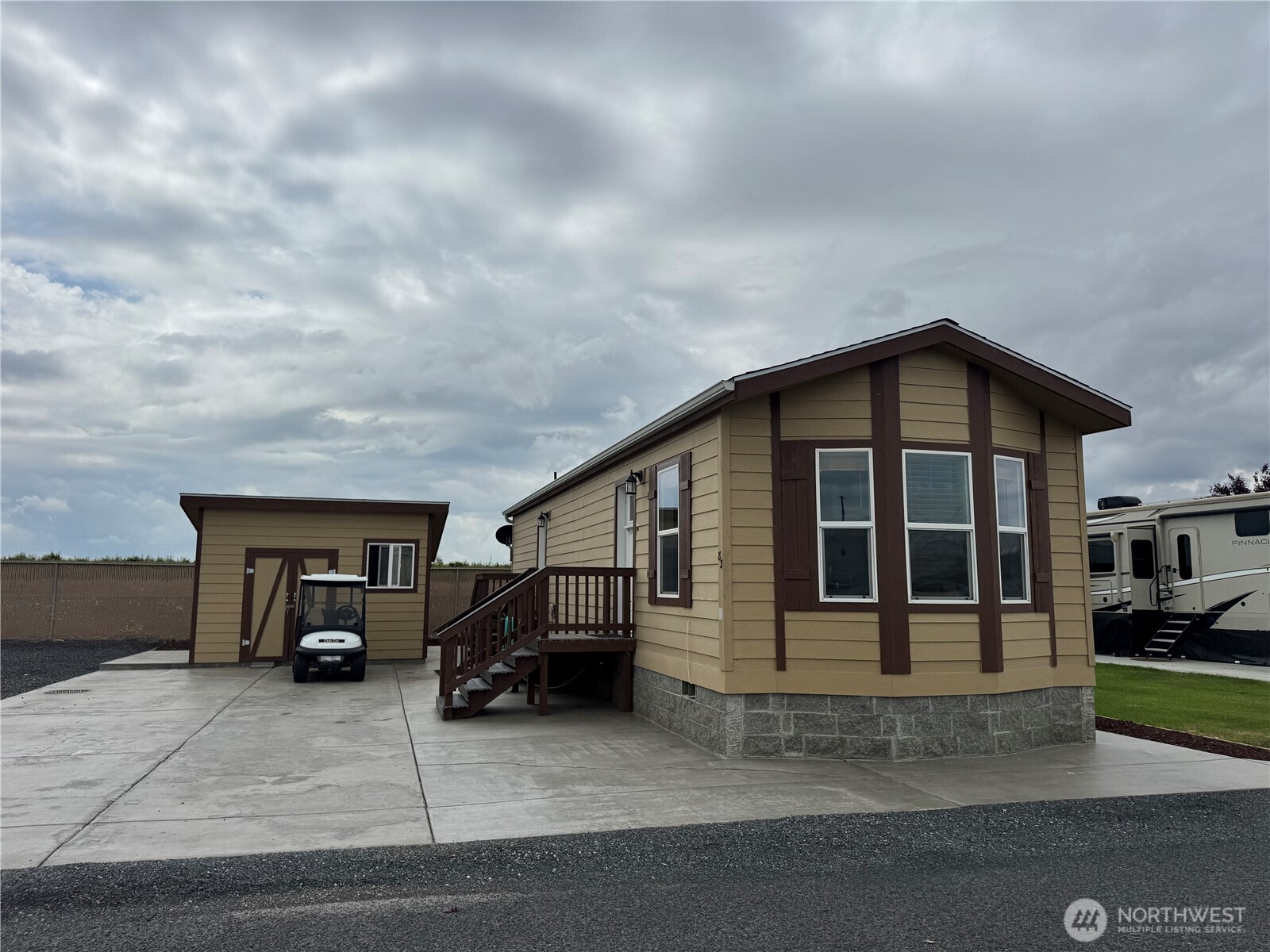 17693 Road 5 NW Unit: 83