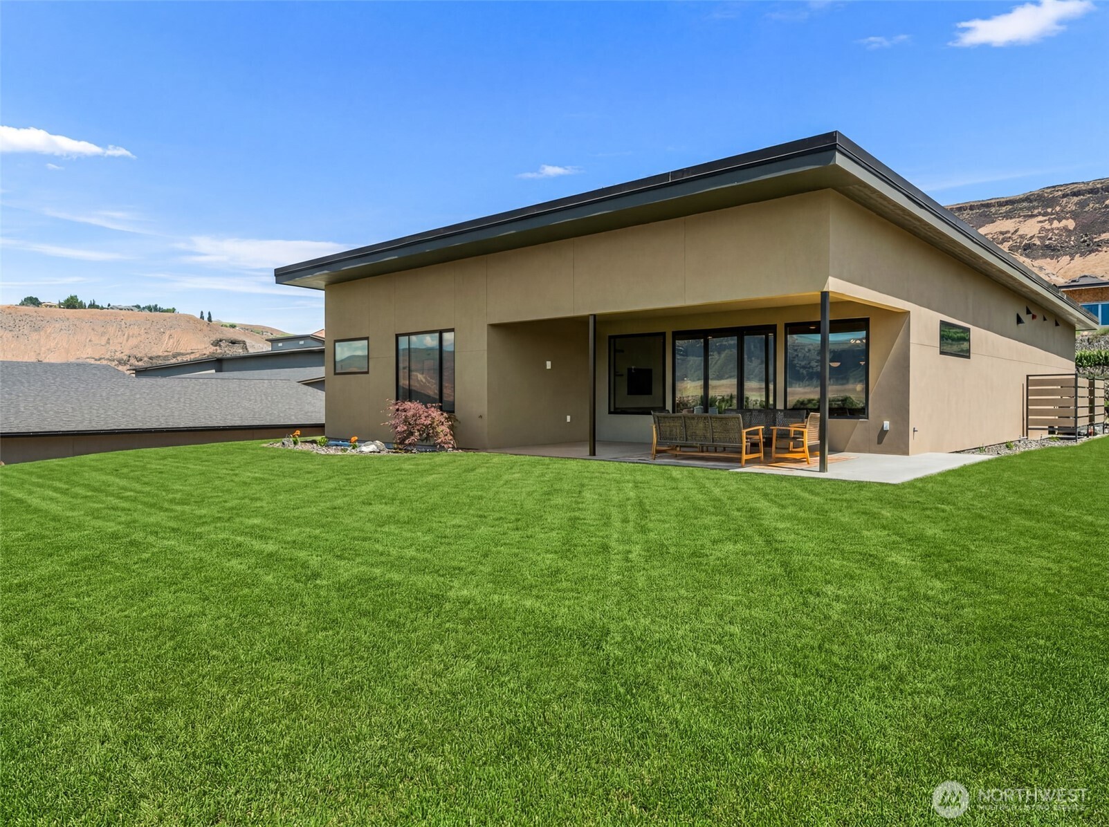 9072 NW Trellis Lane