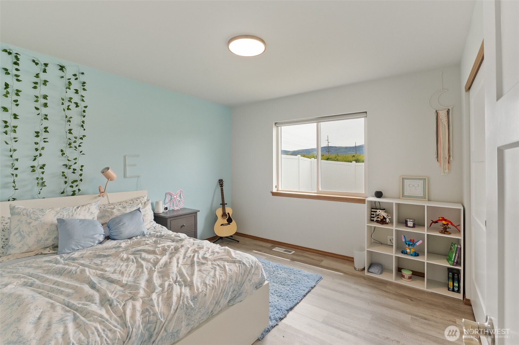 2468 3rd Street SE