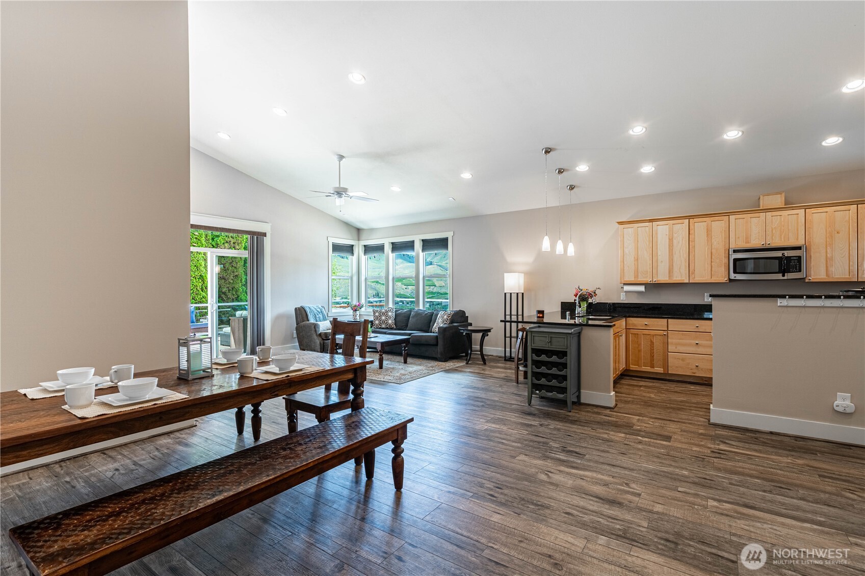 1000 Sunset Lane
