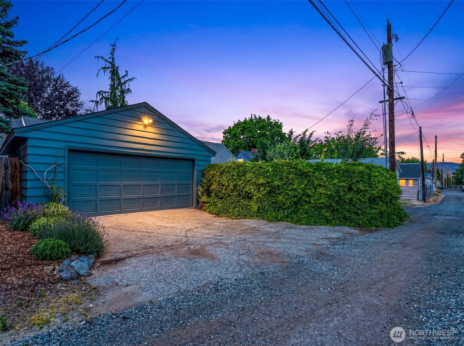19 N Garfield Avenue