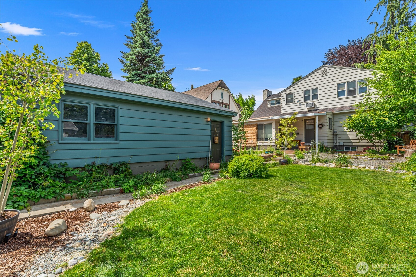 19 N Garfield Avenue