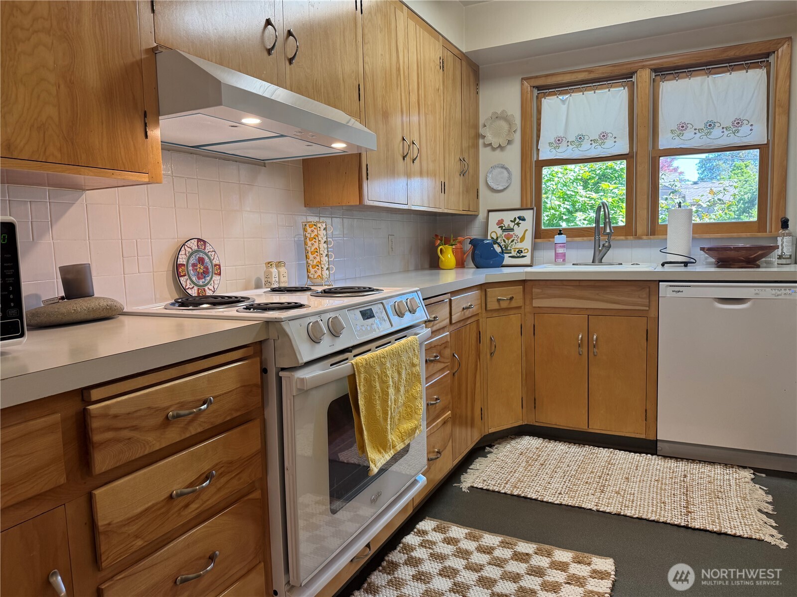 19 N Garfield Avenue