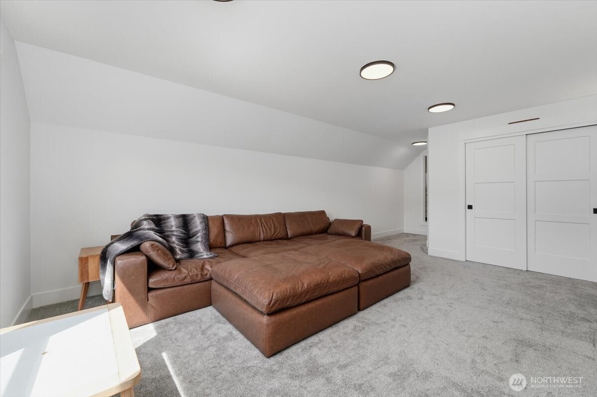 913 Racine Springs Drive