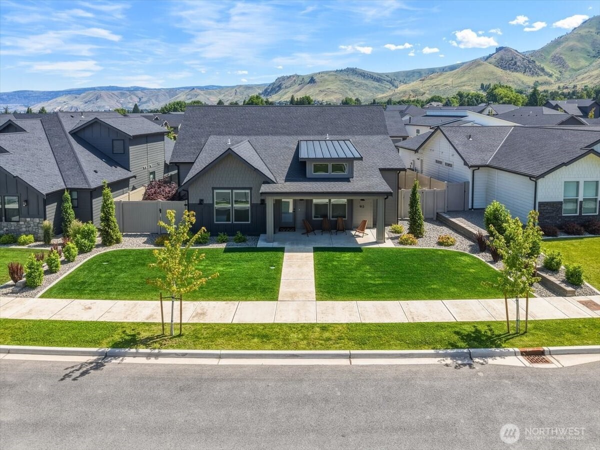 913 Racine Springs Drive