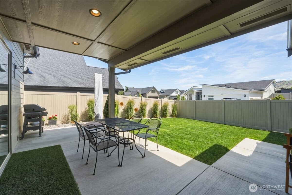 913 Racine Springs Drive