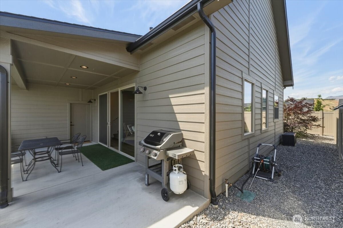 913 Racine Springs Drive