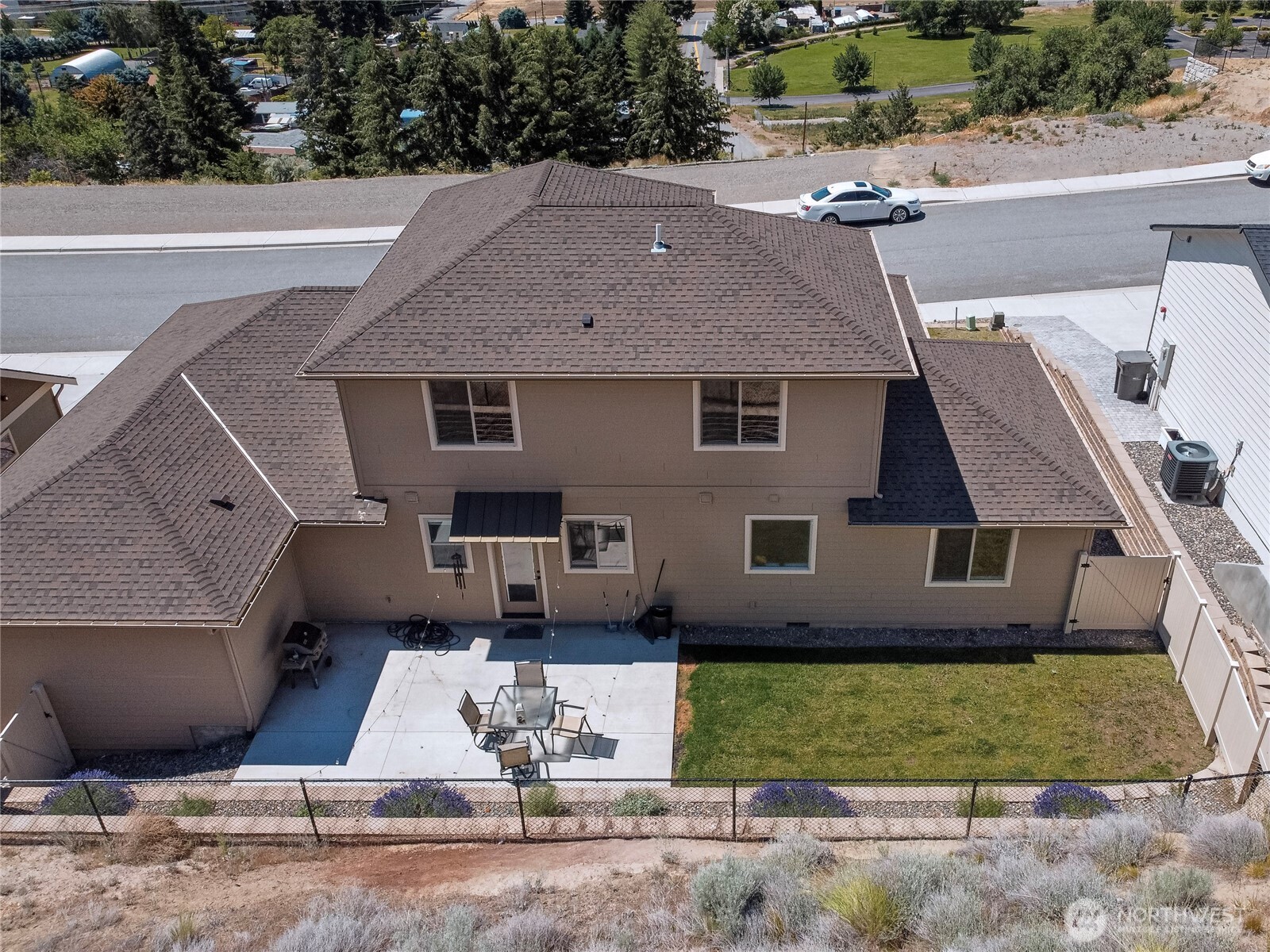 2963 N Breckenridge Drive