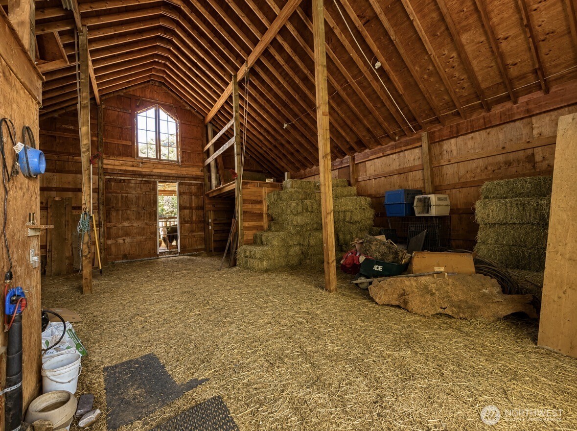 16 Mossy Rock Road