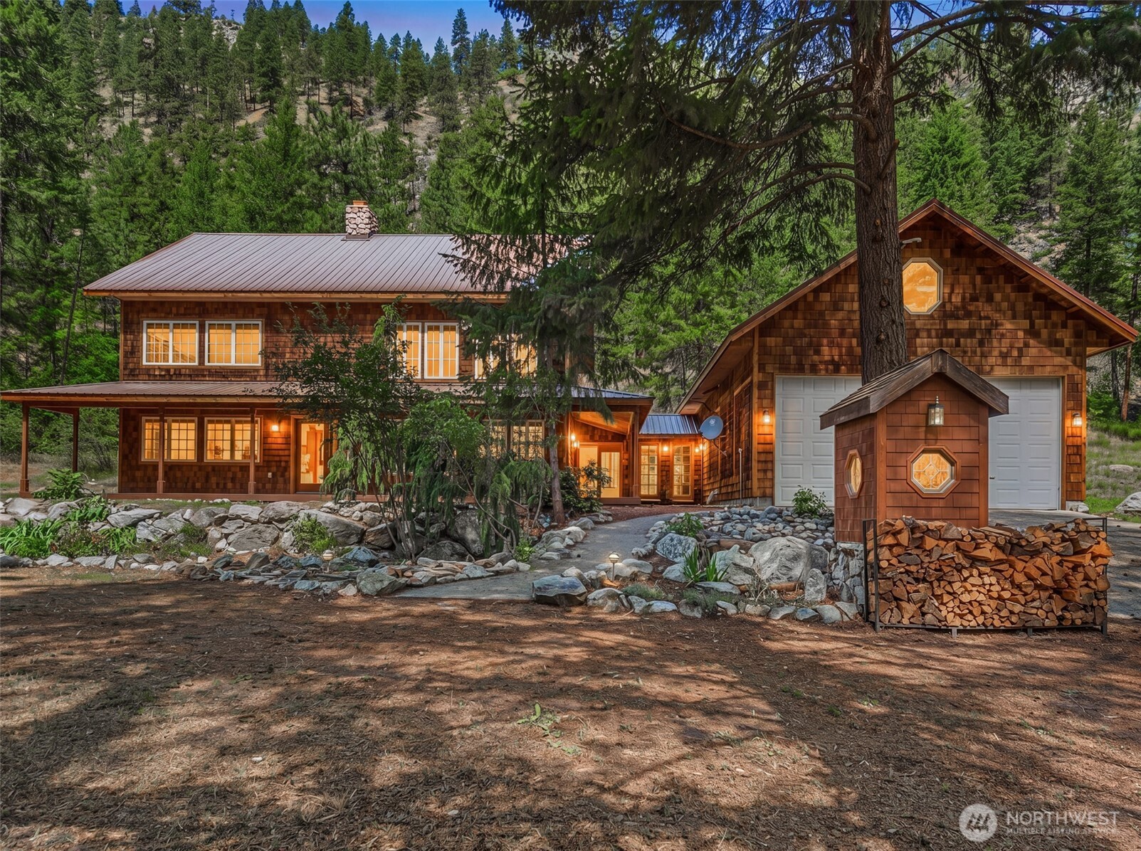 4650 Navarre Coulee Road