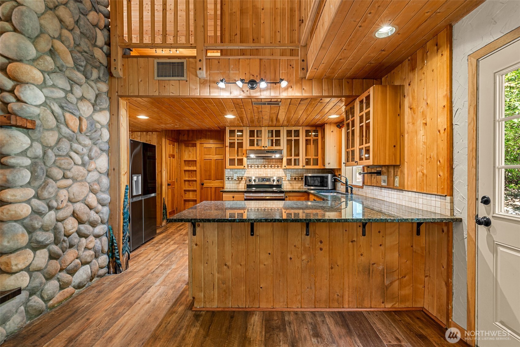 4650 Navarre Coulee Road