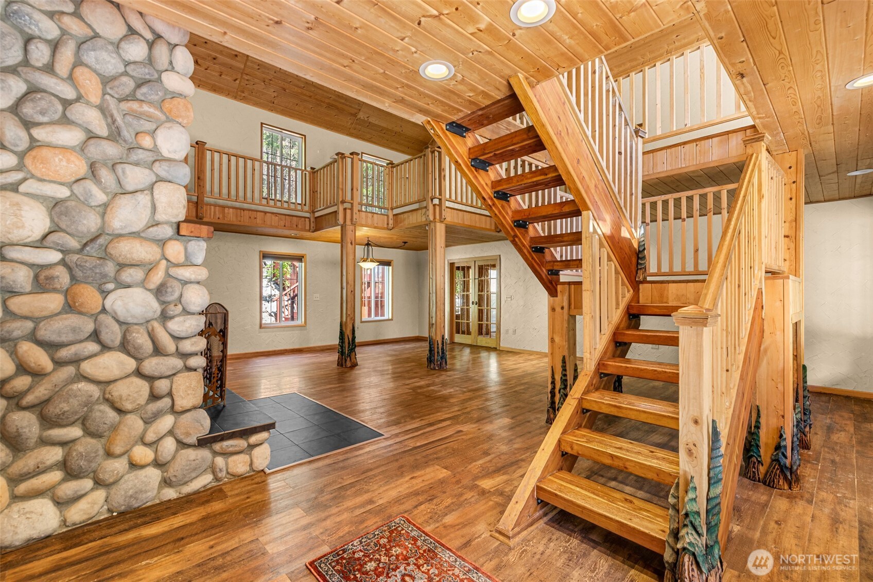 4650 Navarre Coulee Road