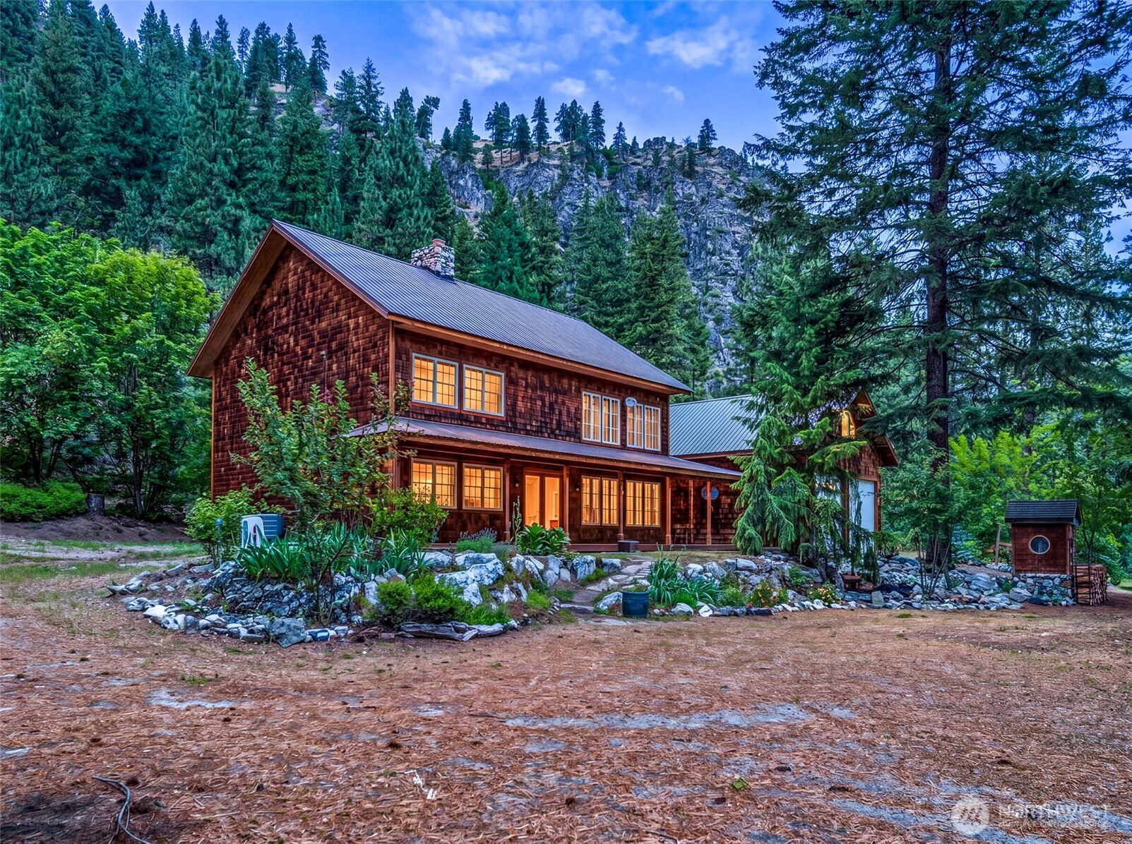 4650 Navarre Coulee Road