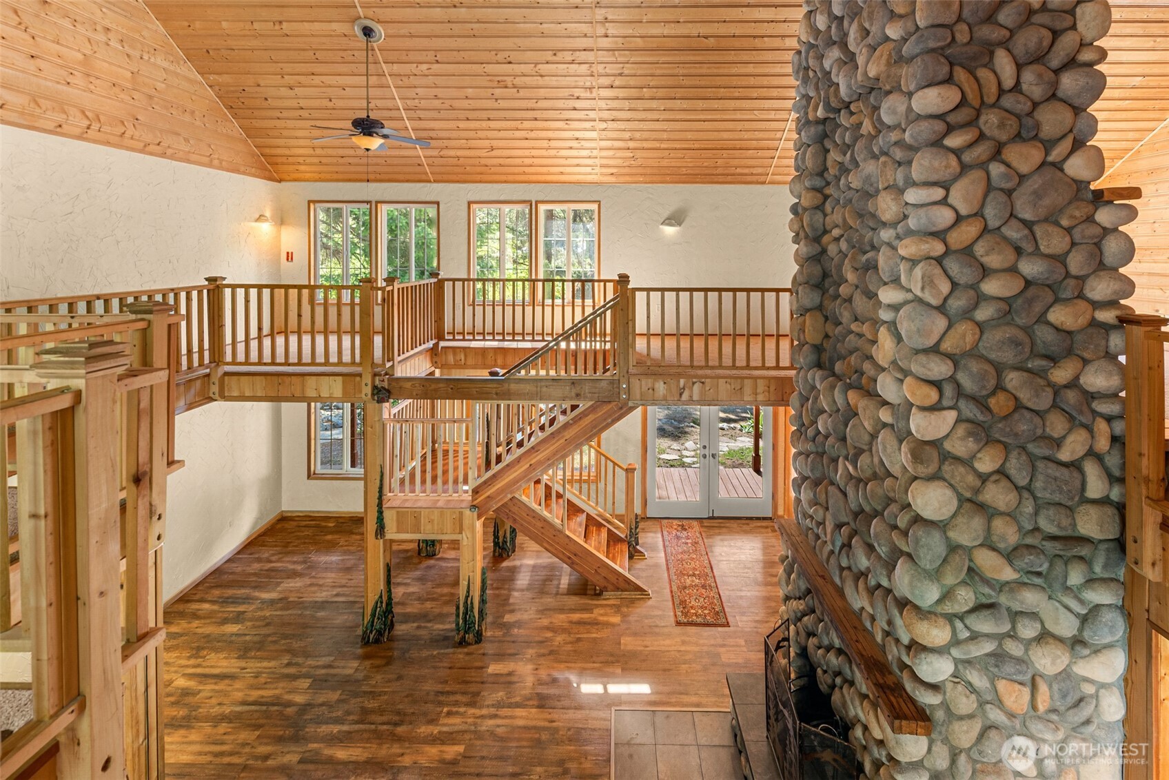 4650 Navarre Coulee Road