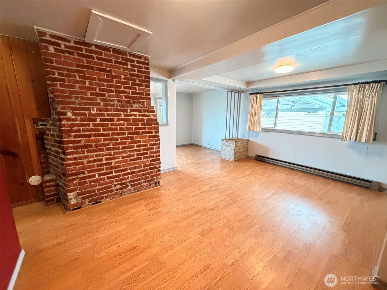 2108 Deerpath