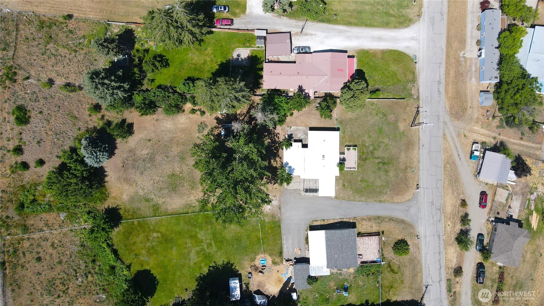 2108 Deerpath