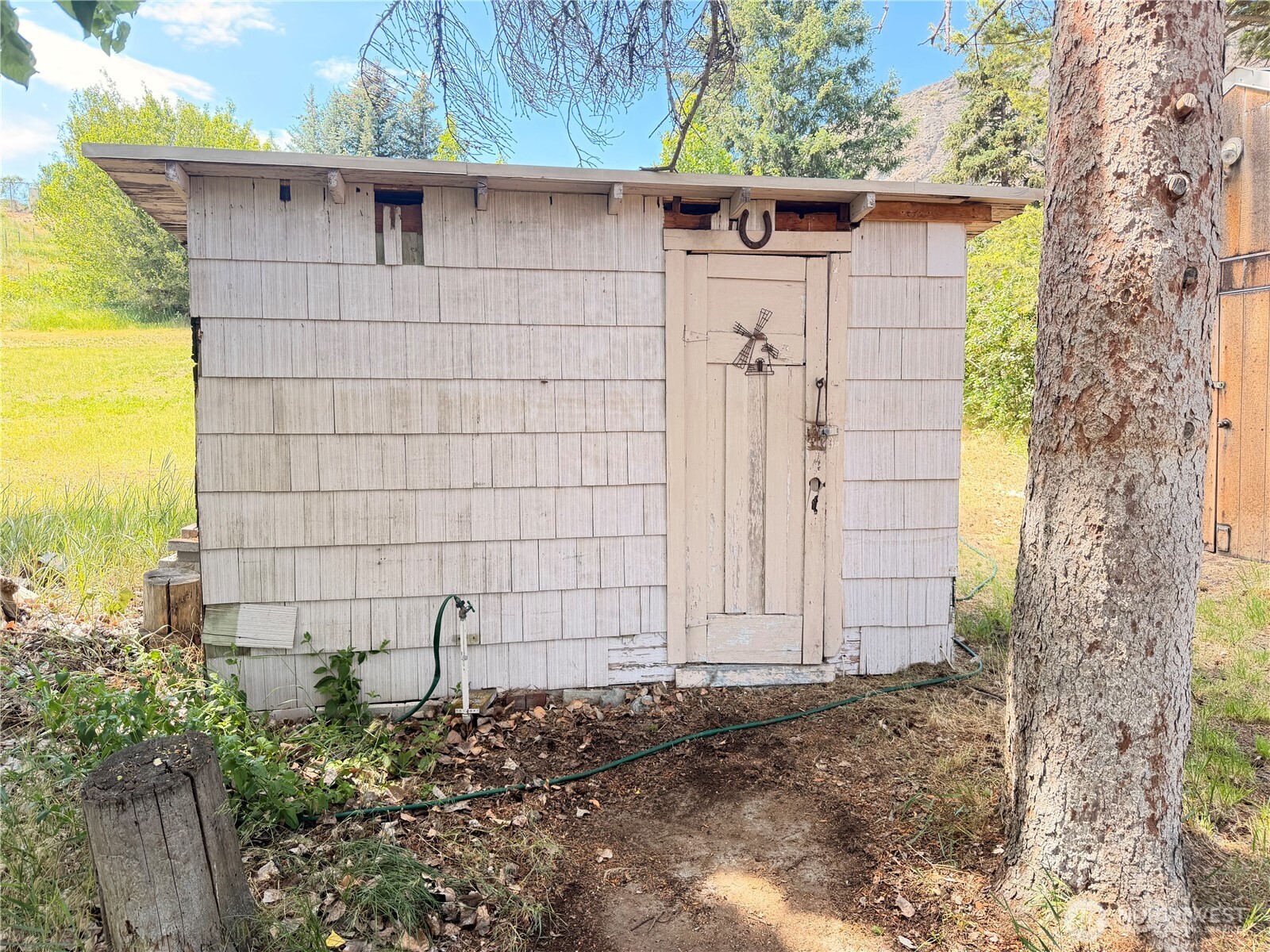 2108 Deerpath