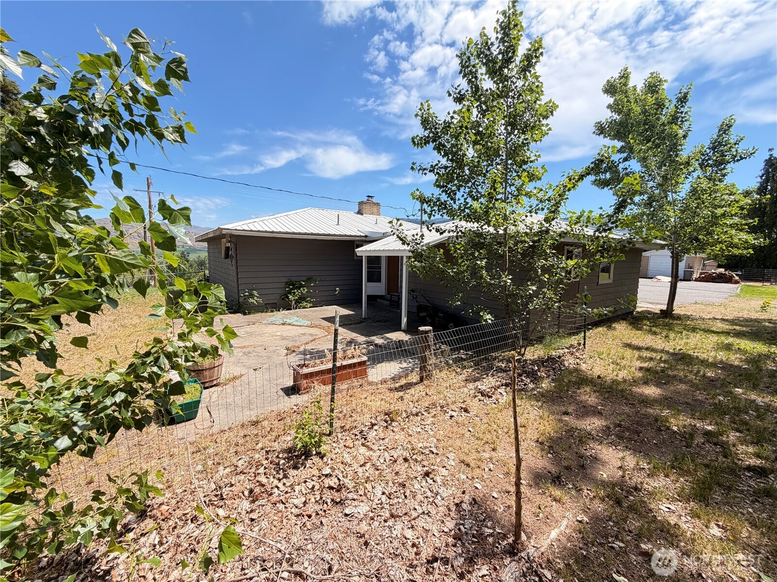 2108 Deerpath