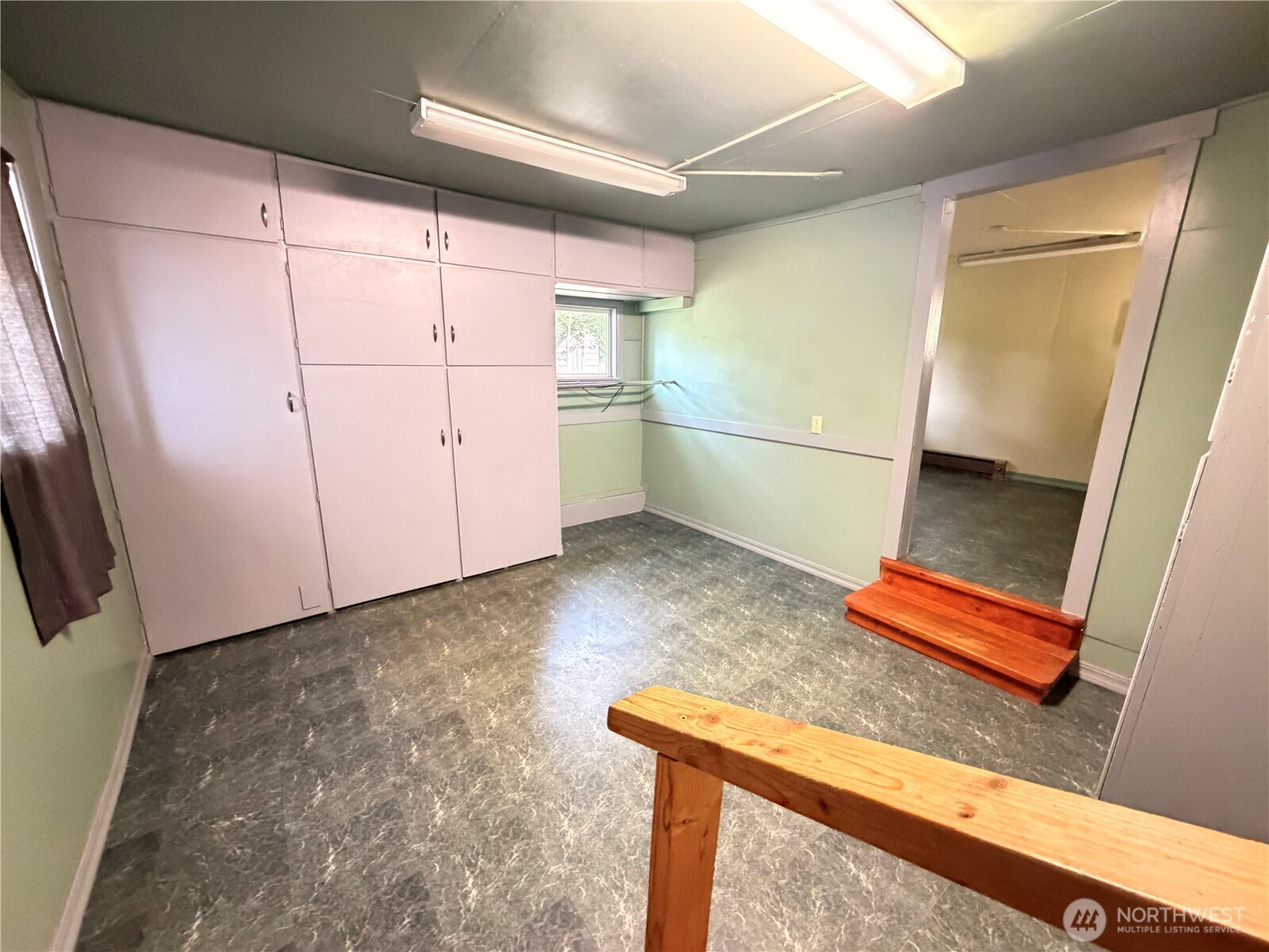 2108 Deerpath