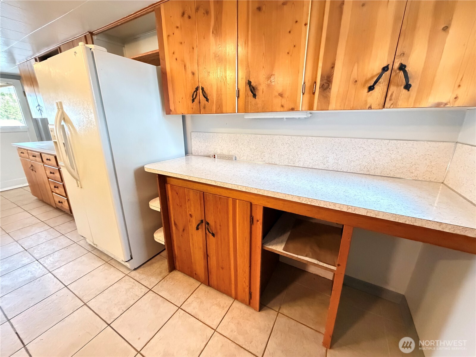 2108 Deerpath