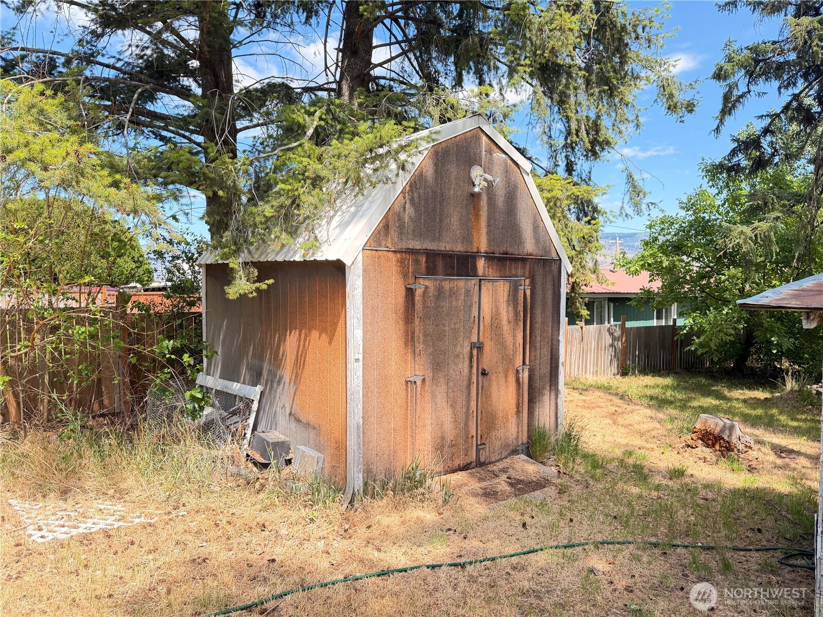 2108 Deerpath