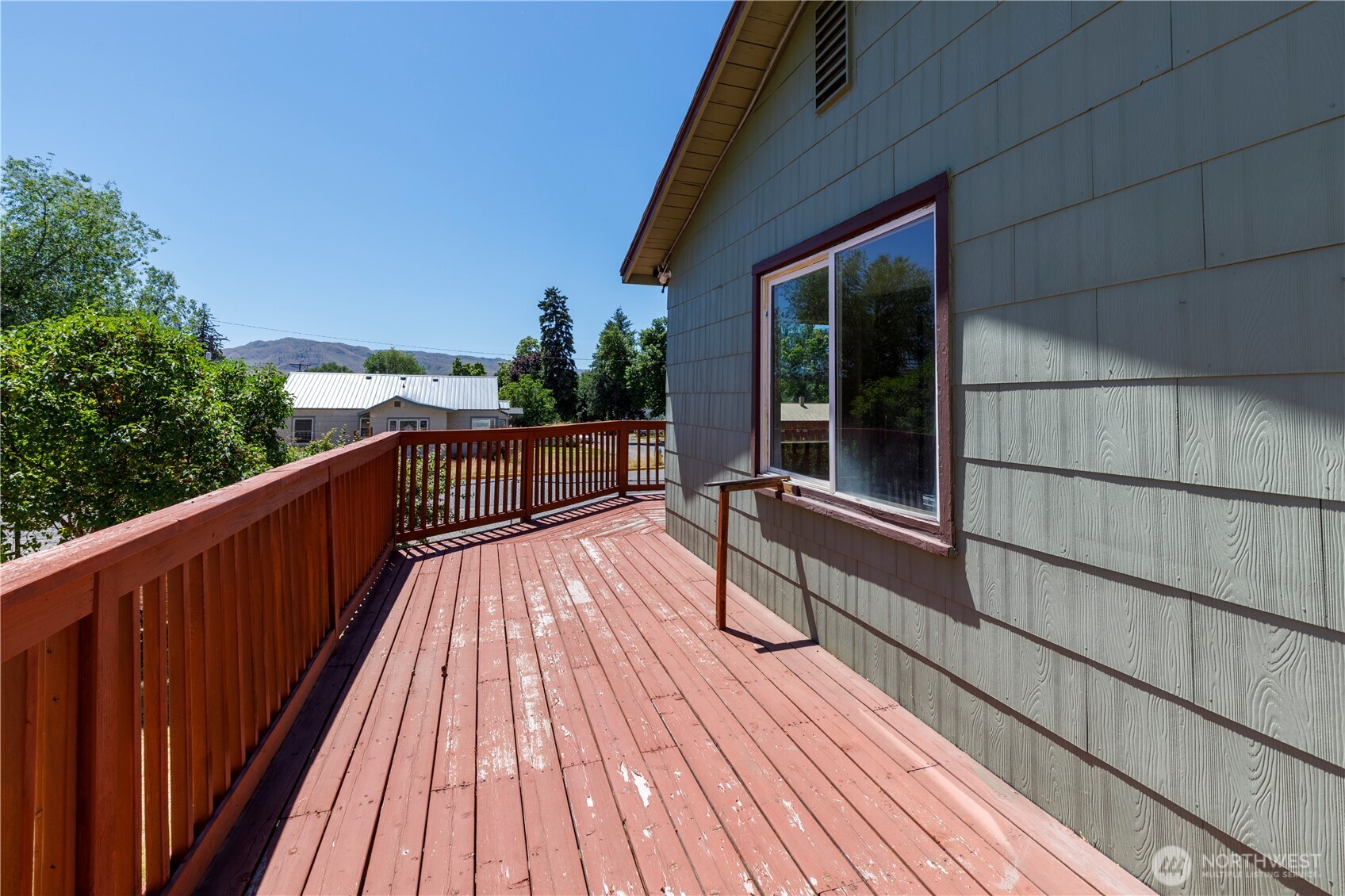 410 W Bartlett Street