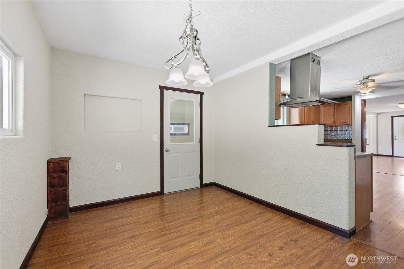 410 W Bartlett Street