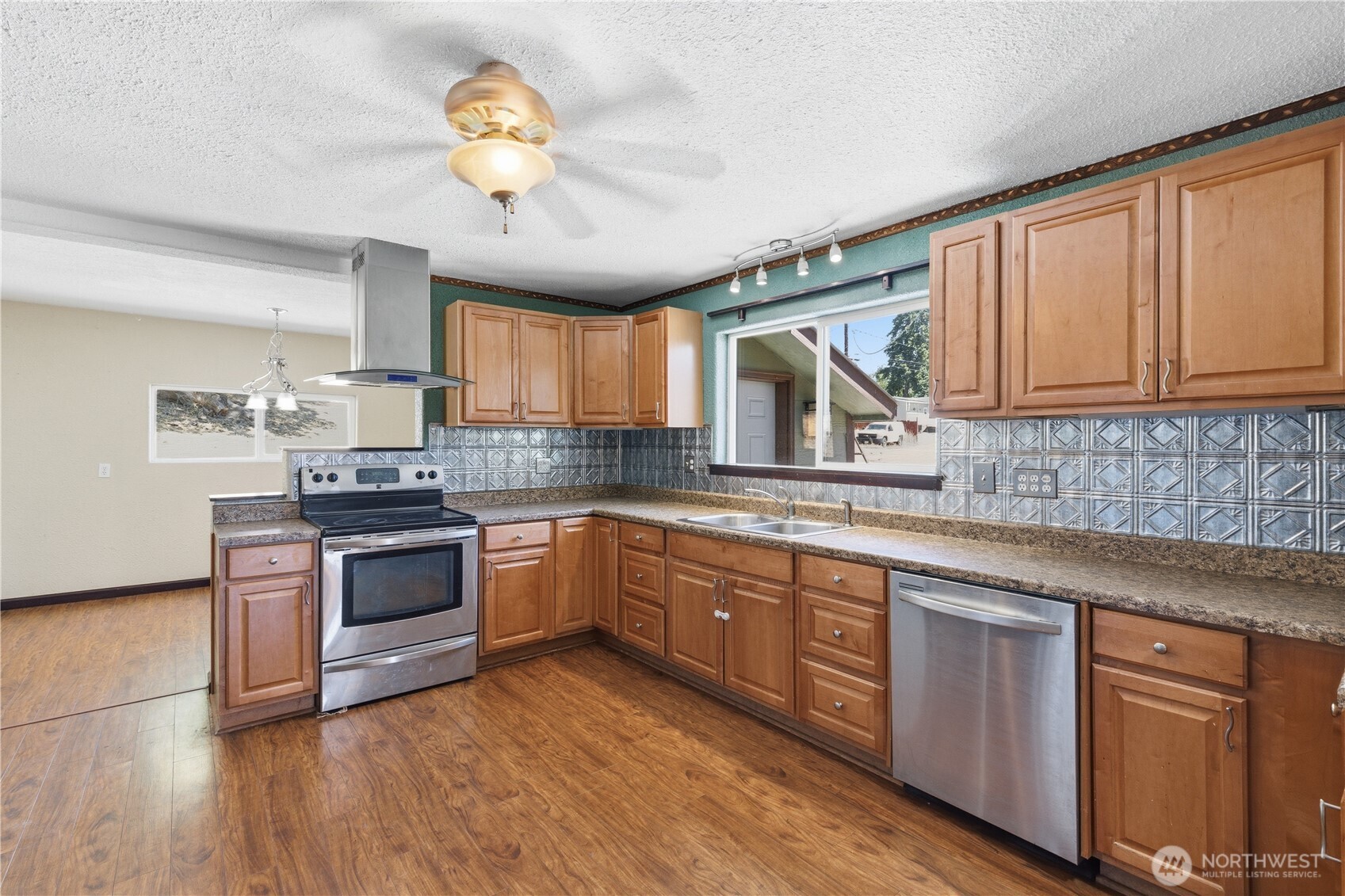 410 W Bartlett Street