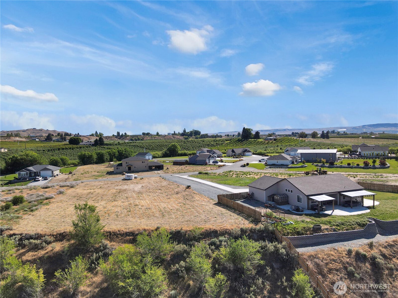 16 Columbia View Drive