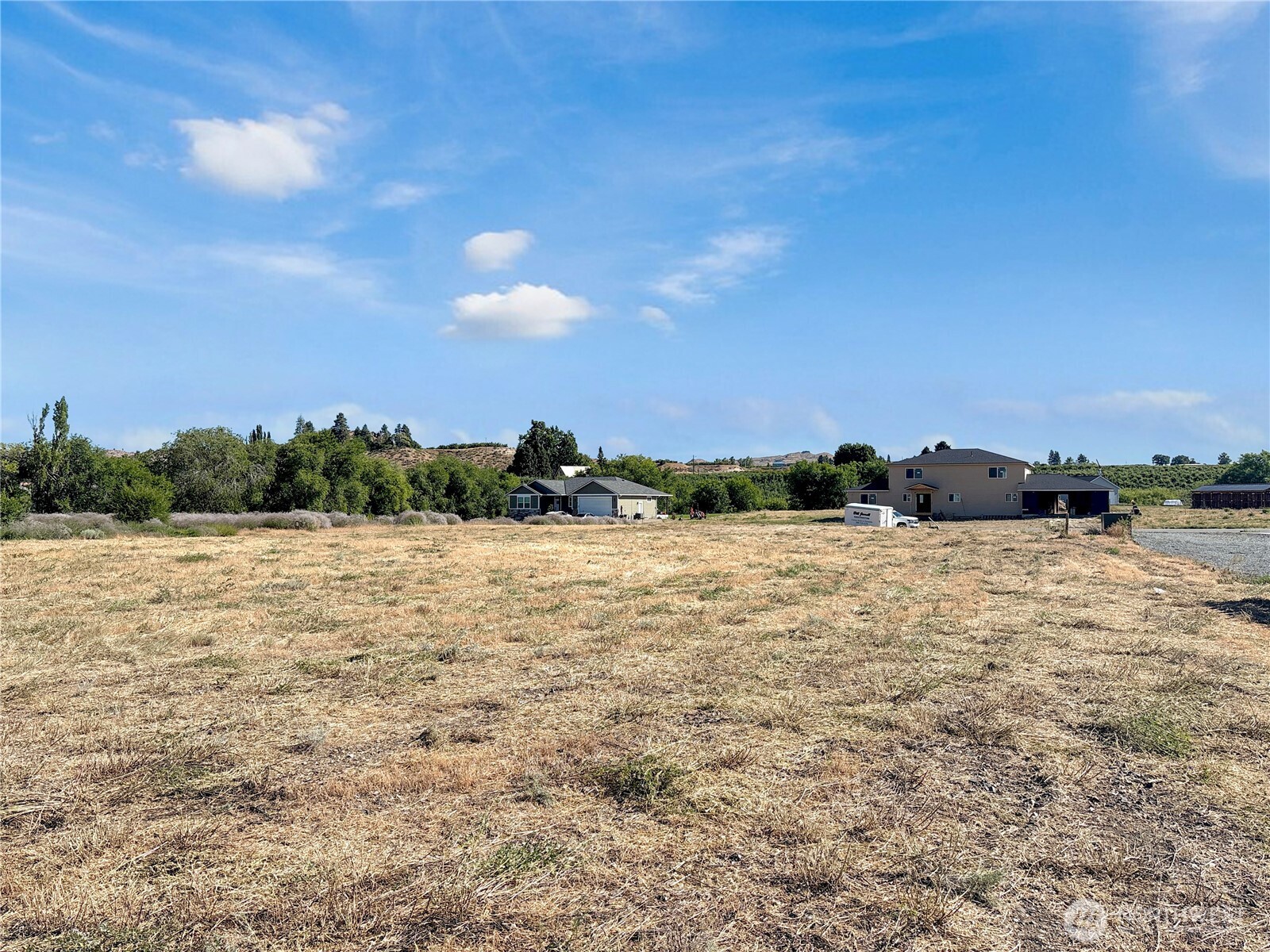 16 Columbia View Drive