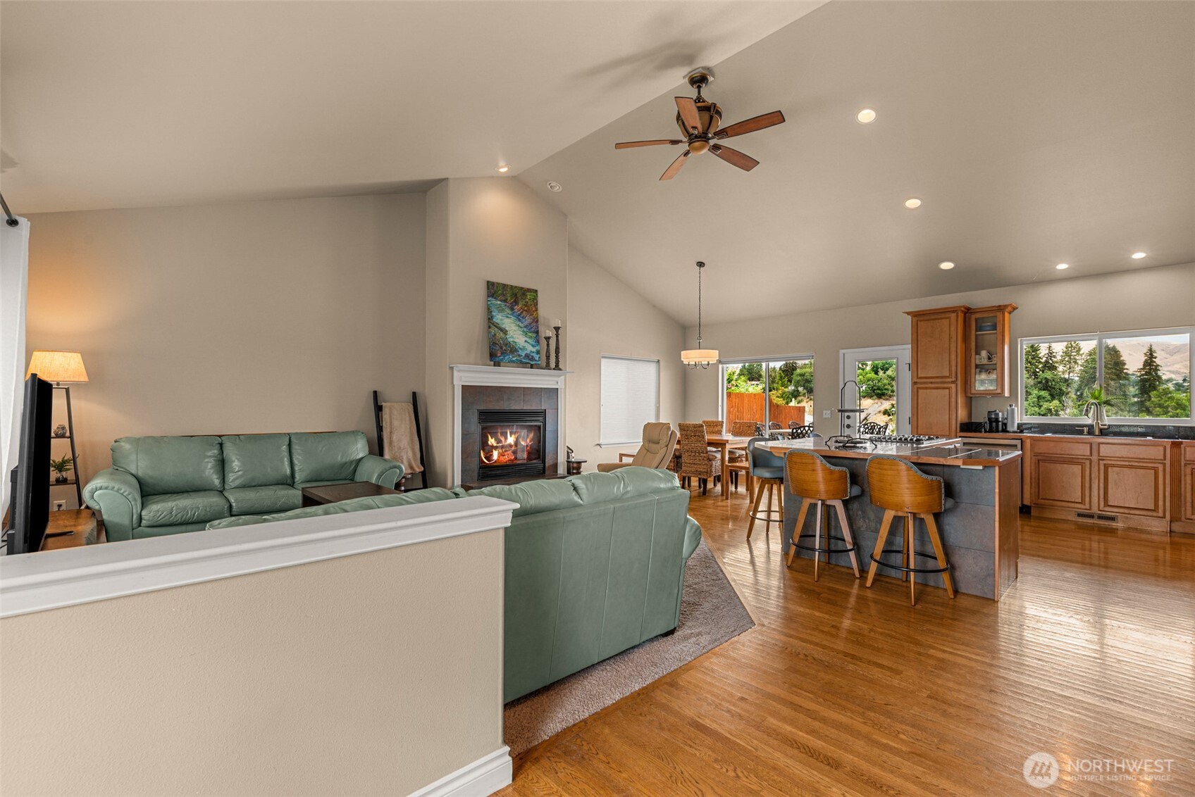 1509 Alexandria Court