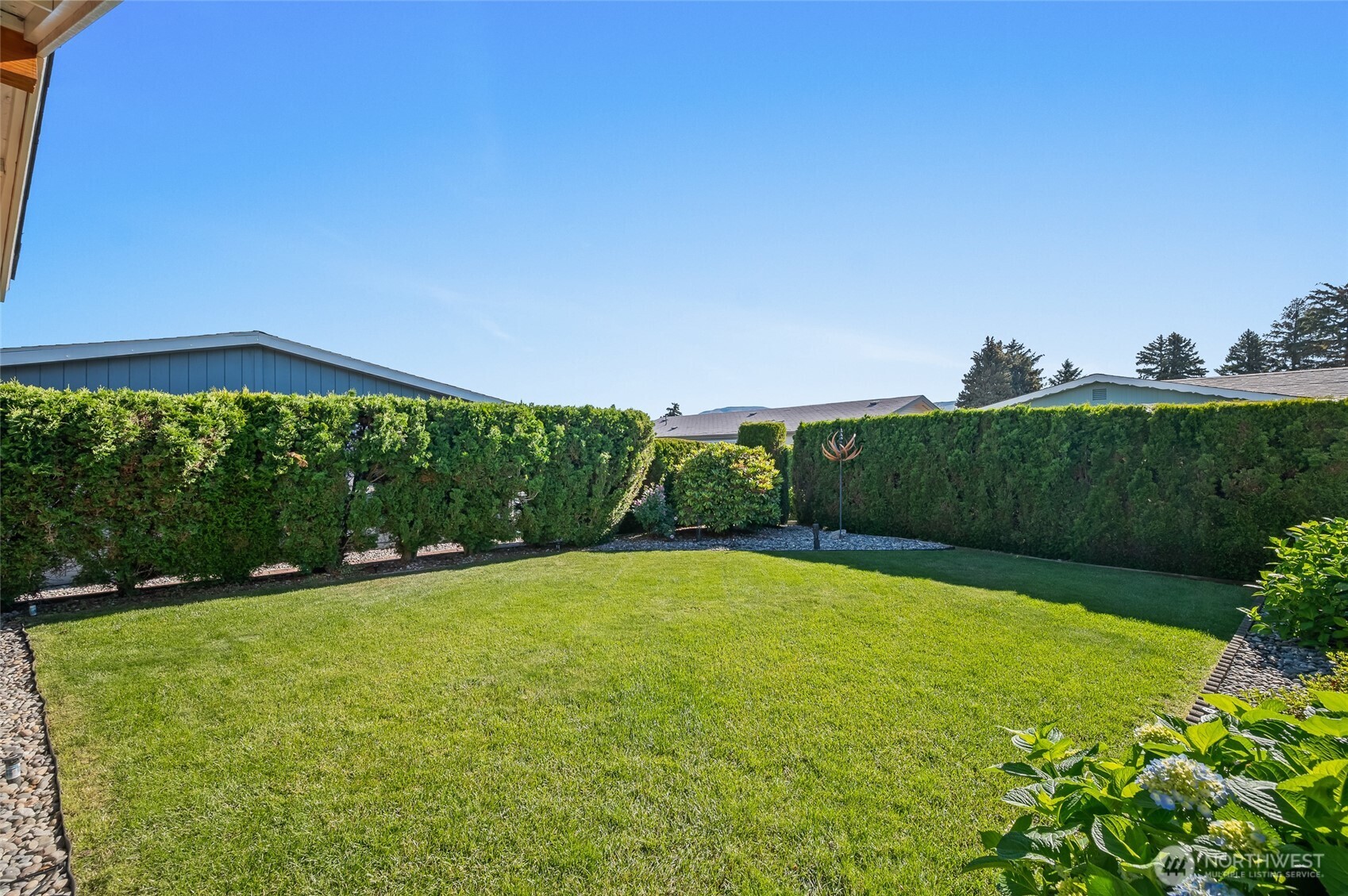 1606 twin peaks Drive Unit: 50